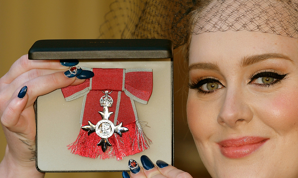 Adele: perché il nuovo album non si può ascoltare in streaming