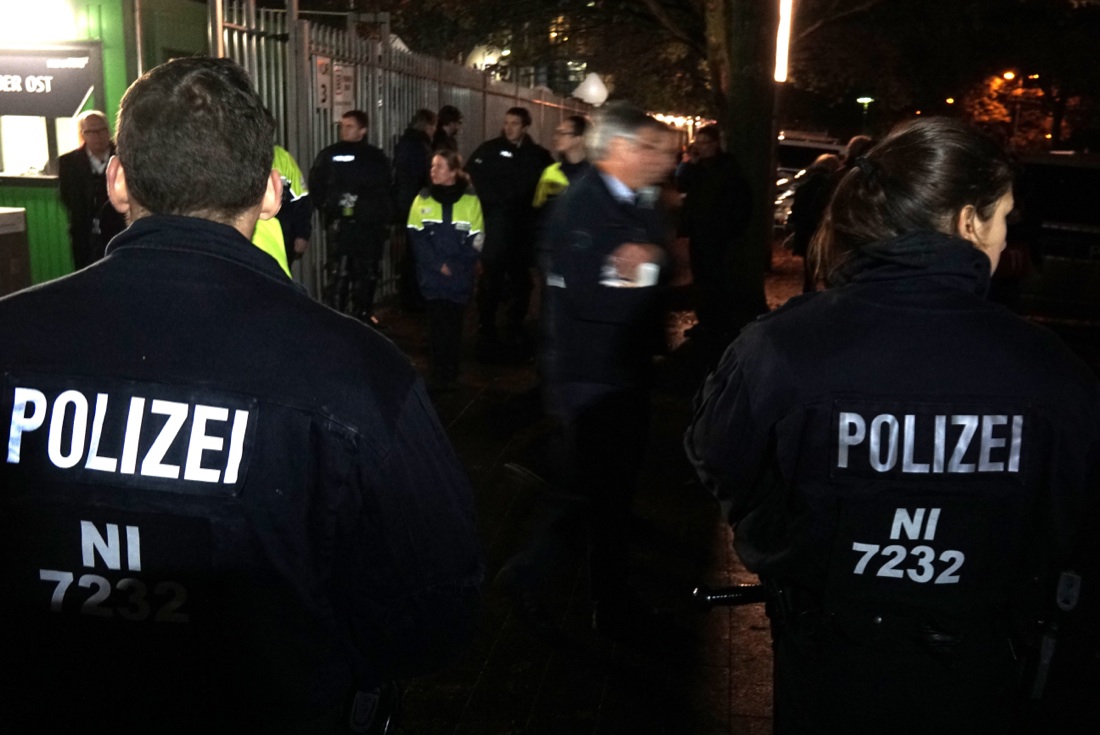 Negli stadi d’Europa il calcio riparte tra eccezionali misure di sicurezza Negli stadi d’Europa il calcio riparte tra eccezionali misure di sicurezza