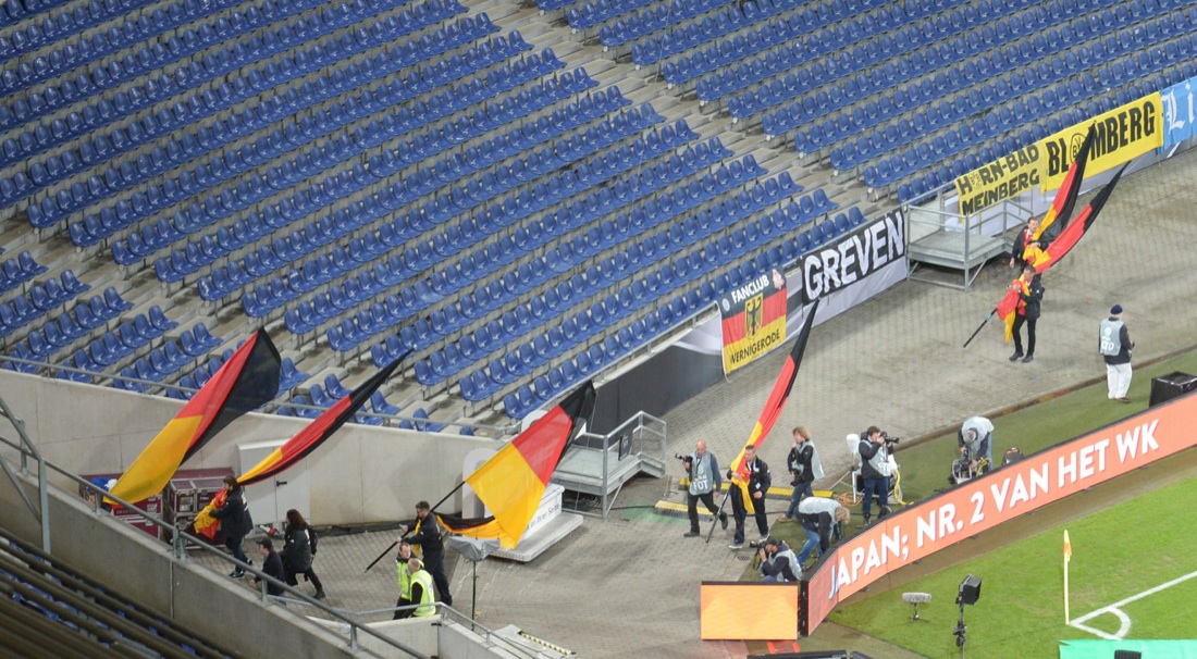 Negli stadi d’Europa il calcio riparte tra eccezionali misure di sicurezza Negli stadi d’Europa il calcio riparte tra eccezionali misure di sicurezza