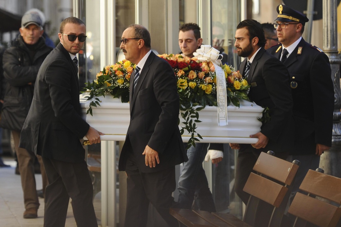 Morte di Loris, la madre: “Era in piedi e non respirava”