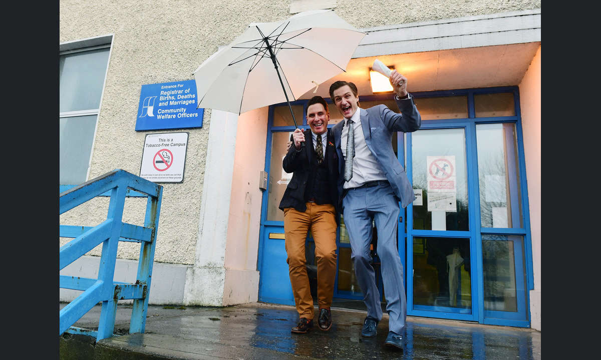 Irlanda, celebrato il primo matrimonio gay – Foto Irlanda, celebrato il primo matrimonio gay – Foto