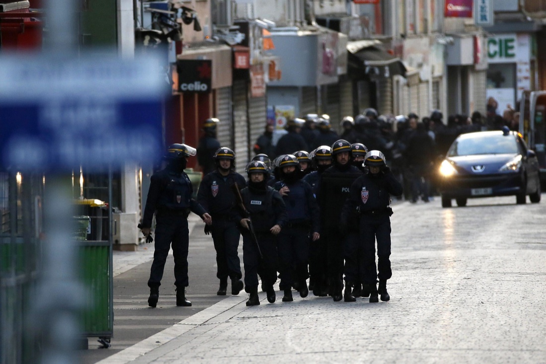 Poteri speciali all’esercito: il Patriot act francese