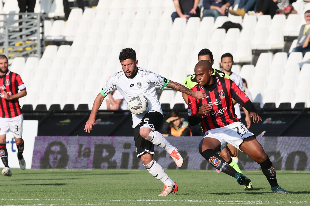 Galleria foto 'Chi è Stefano Sensi, il nuovo Verratti che fa impazzire le big' - foto 3