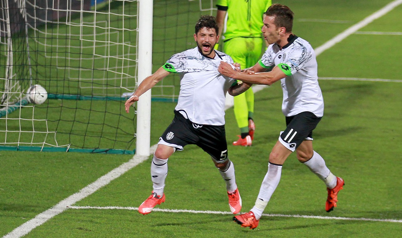 Chi è Stefano Sensi, il nuovo Verratti che fa impazzire le big