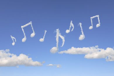 Vuoi lavorare meglio? Ascolta la musica