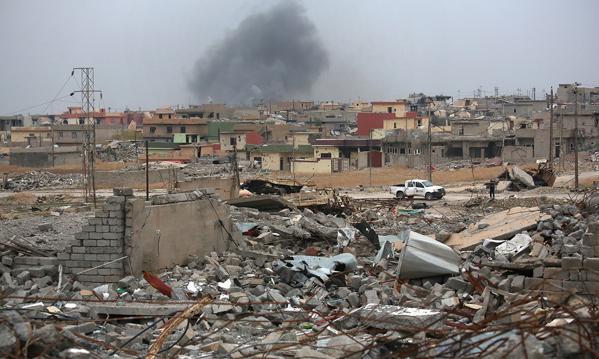 Iraq, foto dalla Sinjar liberata: distruzione e fosse comuni