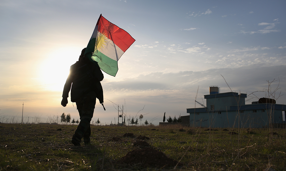 Iraq, foto dalla Sinjar liberata: distruzione e fosse comuni