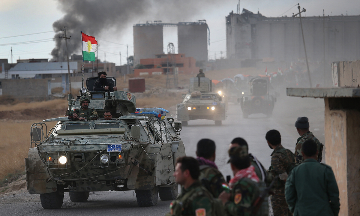 Iraq, foto dalla Sinjar liberata: distruzione e fosse comuni