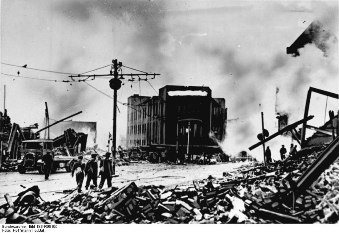 Il bombardamento di Coventry del 14 novembre 1940 – foto Il bombardamento di Coventry del 14 novembre 1940 – foto