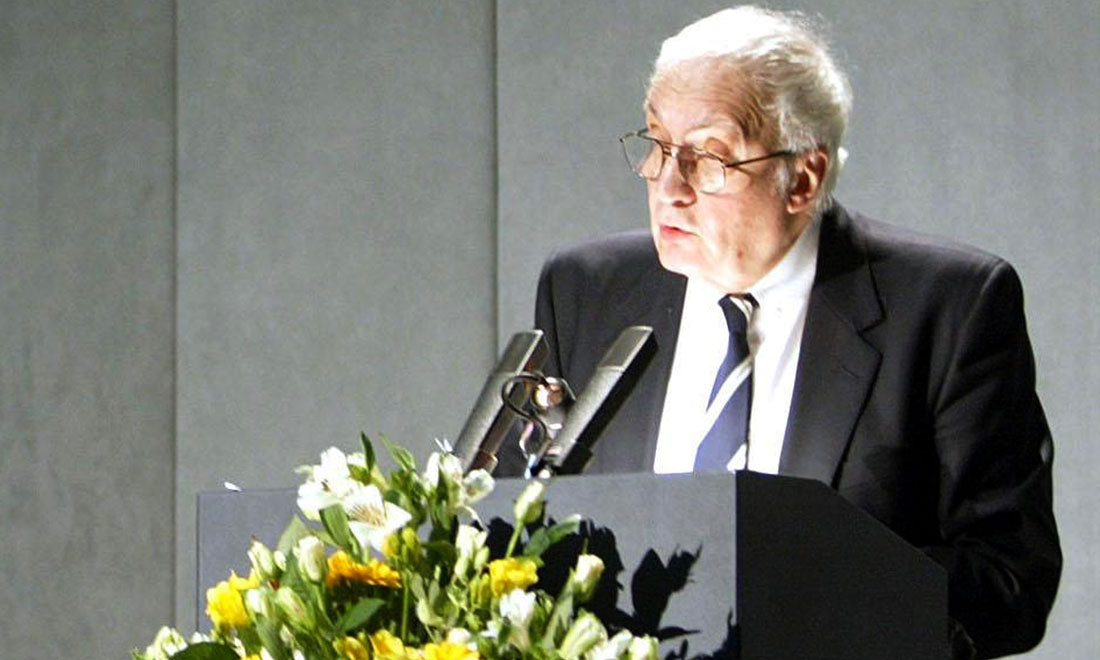 È morto Nando Gazzolo, Sherlock Holmes italiano e voce di Marlon Brando – Foto È morto Nando Gazzolo, Sherlock Holmes italiano e voce di Marlon Brando – Foto