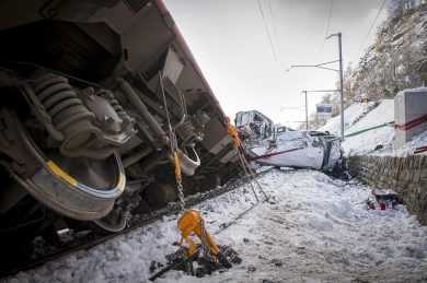 Tgv deraglia vicino a Strasburgo: 10 morti