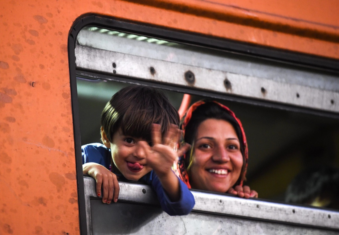 Migranti, il viaggio della speranza passa dalla Macedonia – Foto