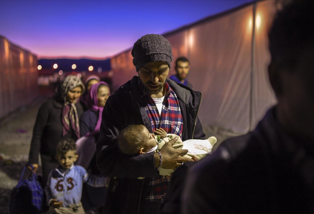 Migranti, il viaggio della speranza passa dalla Macedonia – Foto