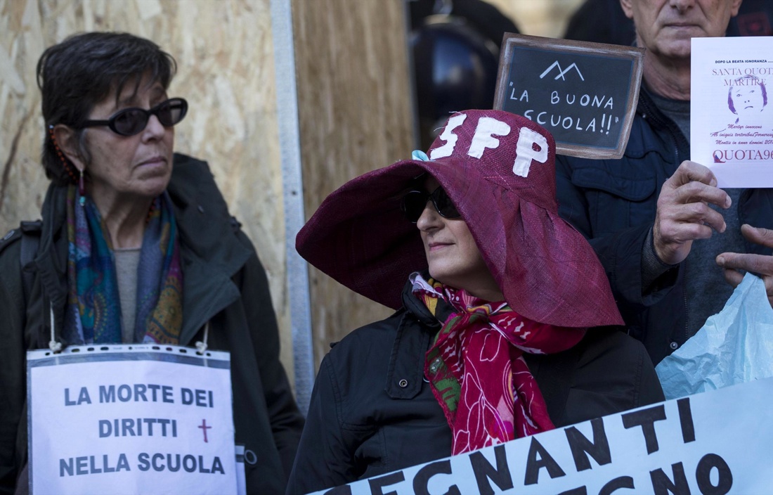 Scuola in piazza contro la riforma, tensioni e proteste – Foto