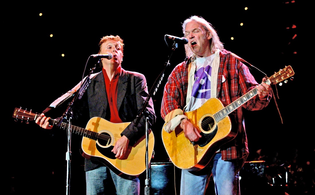 “Forever” Neil Young. I 70 anni del rocker canadese – foto “Forever” Neil Young. I 70 anni del rocker canadese – foto