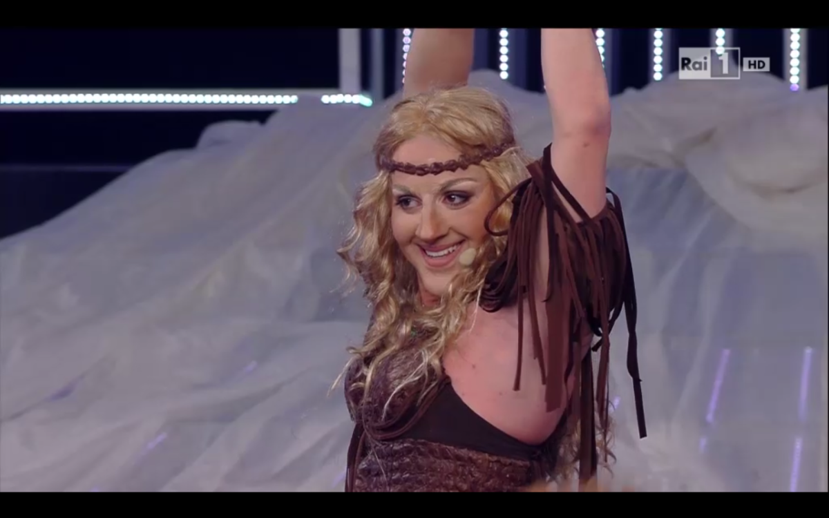 Galleria foto 'Tale e Quale Show 5: Bianca Guaccero è Noemi – Le pagelle' - foto 3