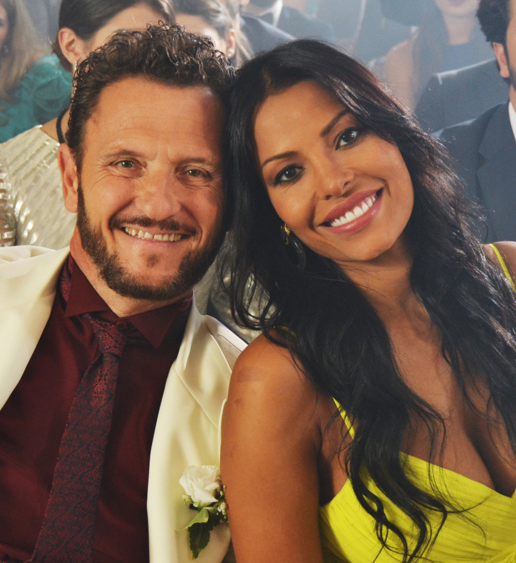 Matrimonio al sud: arriva la torta in farsa Matrimonio al sud: arriva la torta in farsa