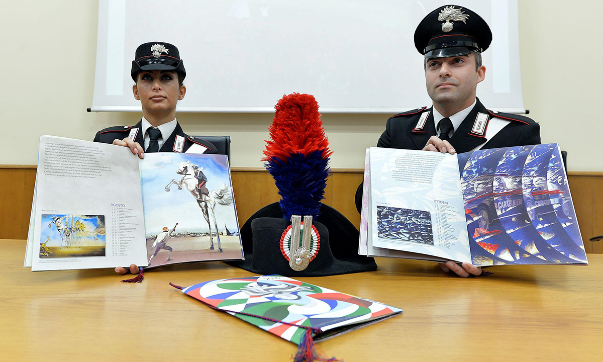 Il calendario dei Carabinieri 2016: l’Arma e le arti
