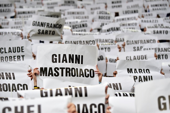 Tavecchio e la promessa mantenuta: ritirata la 39 in onore delle vittime dell’Heysel Tavecchio e la promessa mantenuta: ritirata la 39 in onore delle vittime dell’Heysel