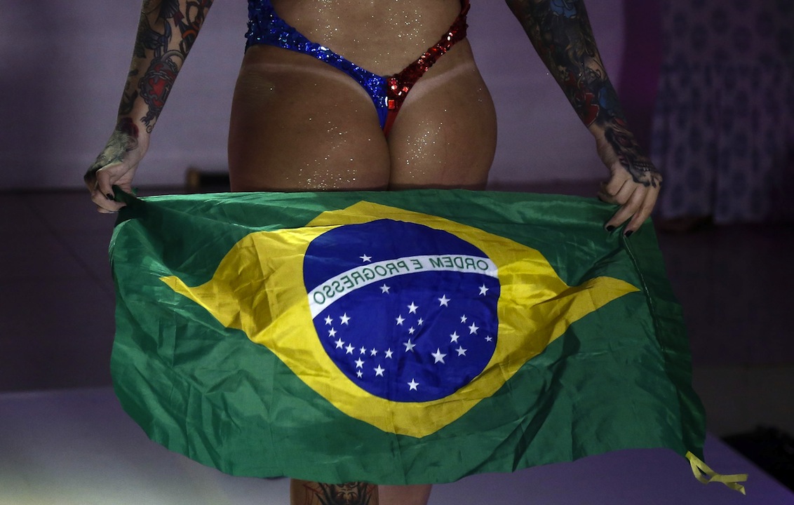 E’ Suzy Cortes Miss Bumbum 2015