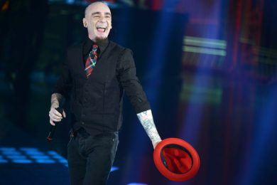 J-Ax ed Elio insieme nel video “La tangenziale”