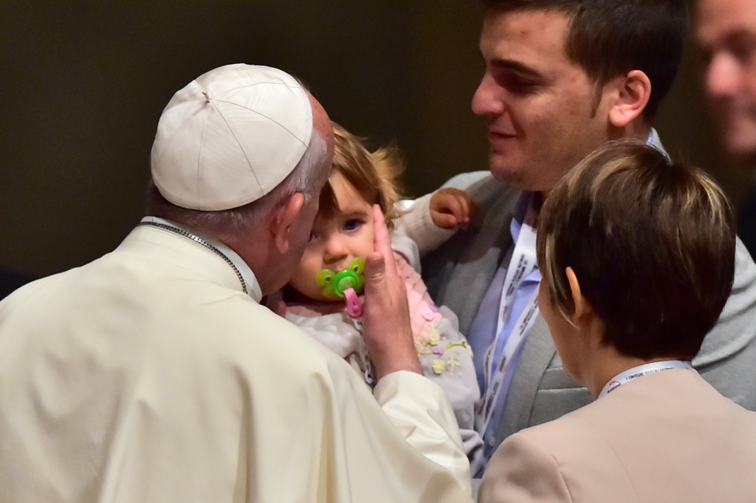 Il Papa a Firenze chiede alla Chiesa di “cambiare forma” Il Papa a Firenze chiede alla Chiesa di “cambiare forma”