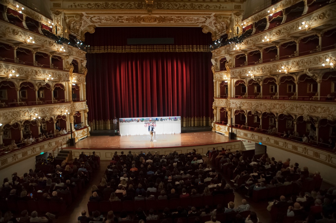 Con Vittorio Sgarbi alla scoperta dei tesori nascosti di Bari