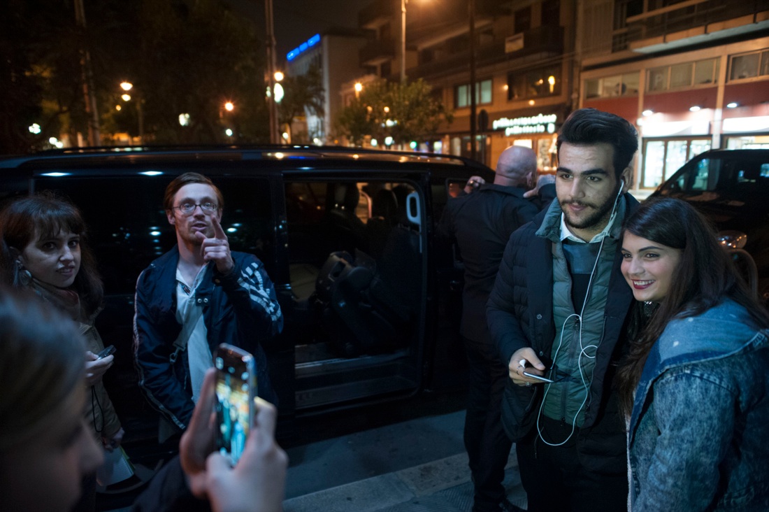 Il Volo a Bari, tre generazioni di fan al settimo cielo