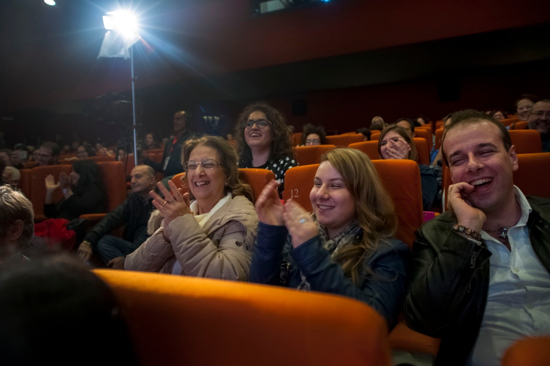 Il Volo a Bari, tre generazioni di fan al settimo cielo