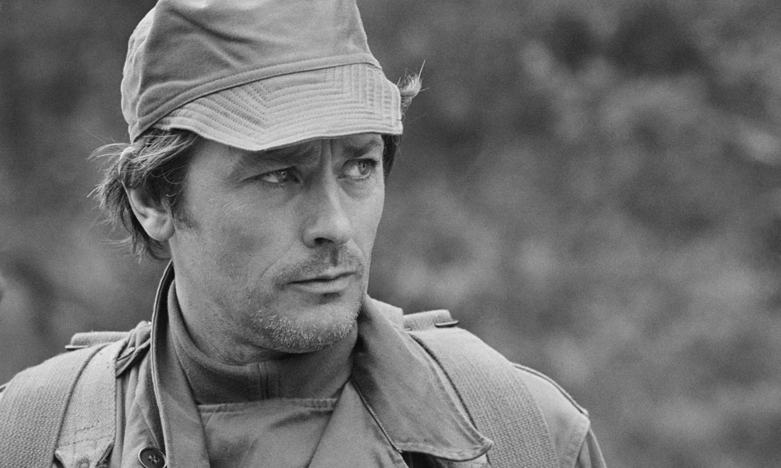 Alain Delon, bello e irrequieto: 80 anni per il divo francese – Foto