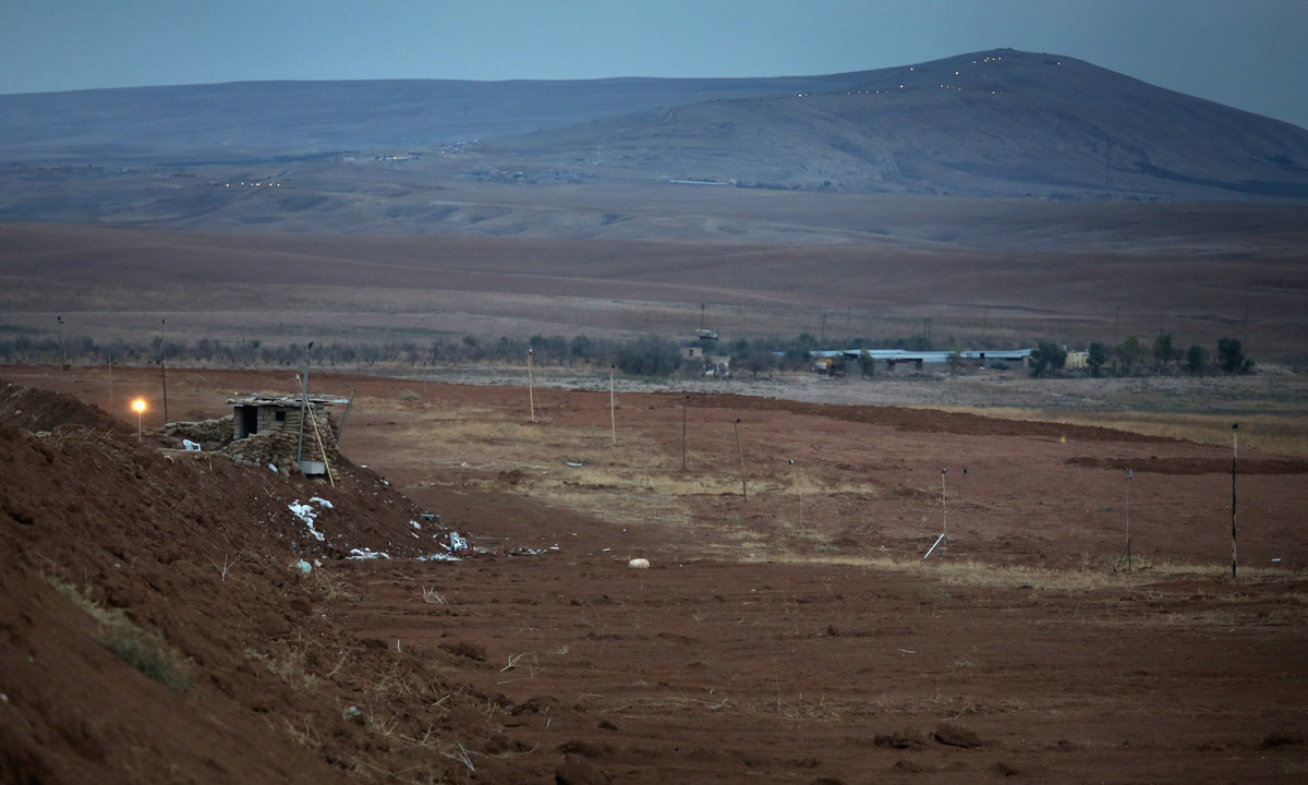 Peshmerga curdi contro l’ISIS in Iraq: foto dal fronte