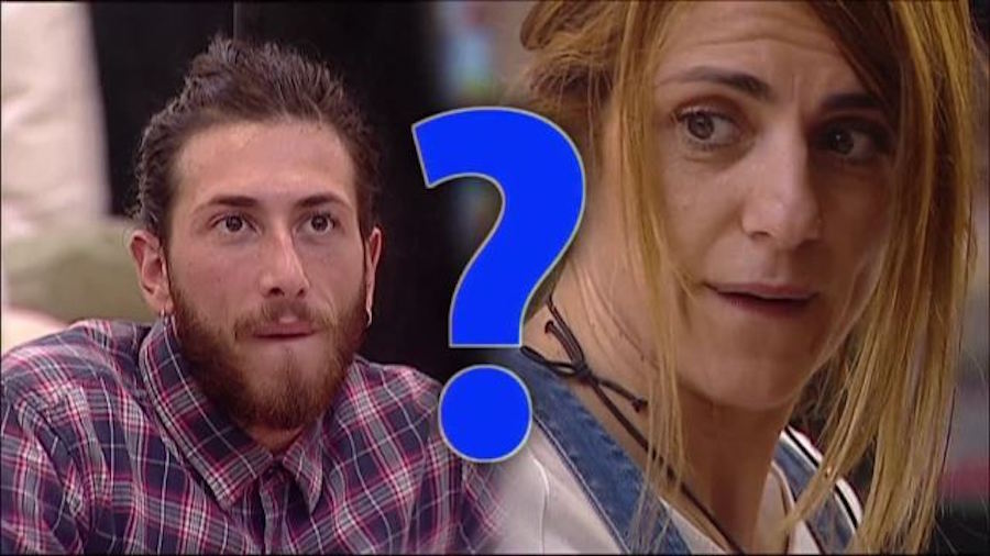 Grande Fratello 14: Rossella eliminata, segreto shock per Barbara Grande Fratello 14: Rossella eliminata, segreto shock per Barbara