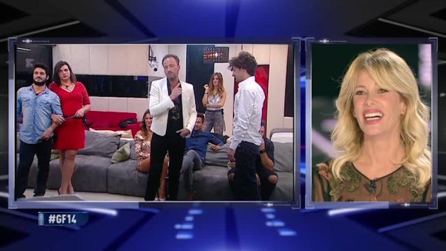 Grande Fratello 14: Rossella eliminata, segreto shock per Barbara Grande Fratello 14: Rossella eliminata, segreto shock per Barbara