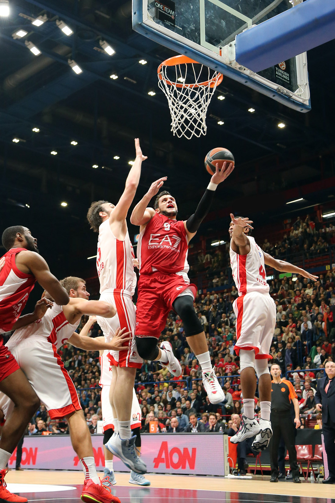 Basket Eurolega: l’EA7 Milano cede anche al Cedevita Zagabria