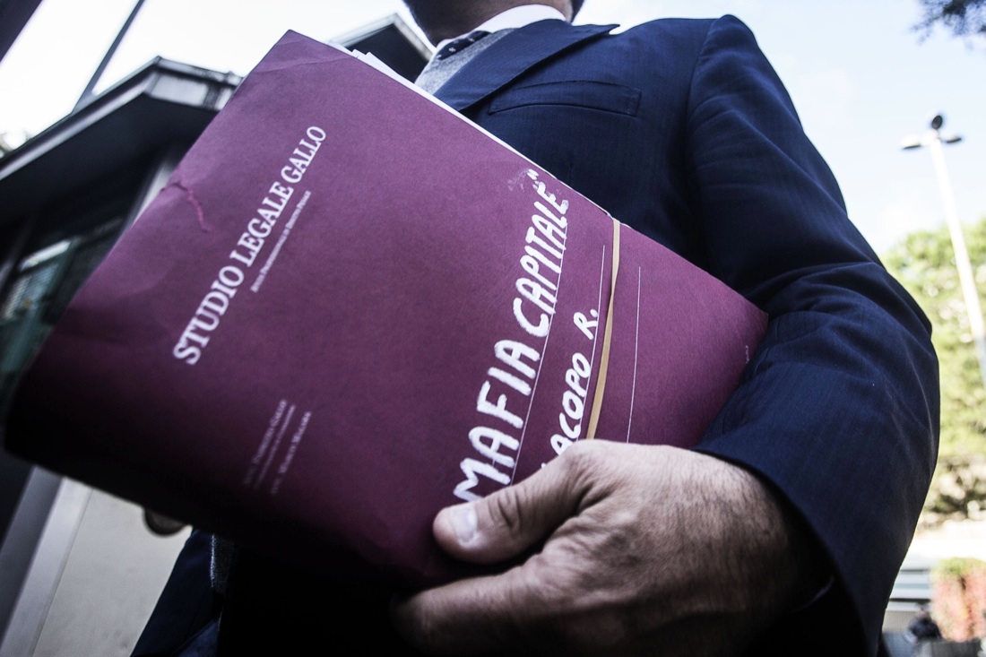 Mafia Capitale, per la difesa “un processetto dopato”