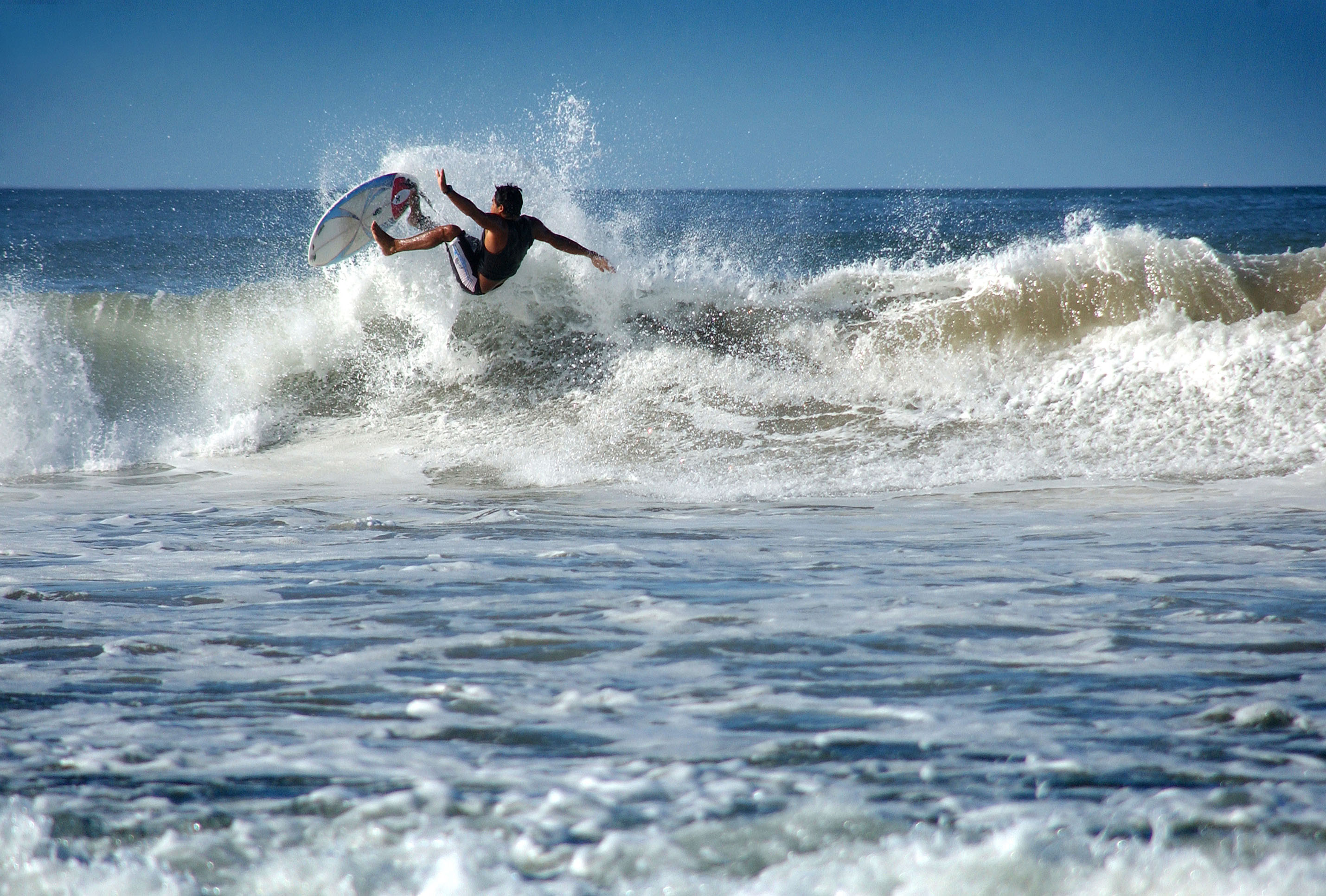 Vuoi essere felice? Vivi in Costa Rica Vuoi essere felice? Vivi in Costa Rica