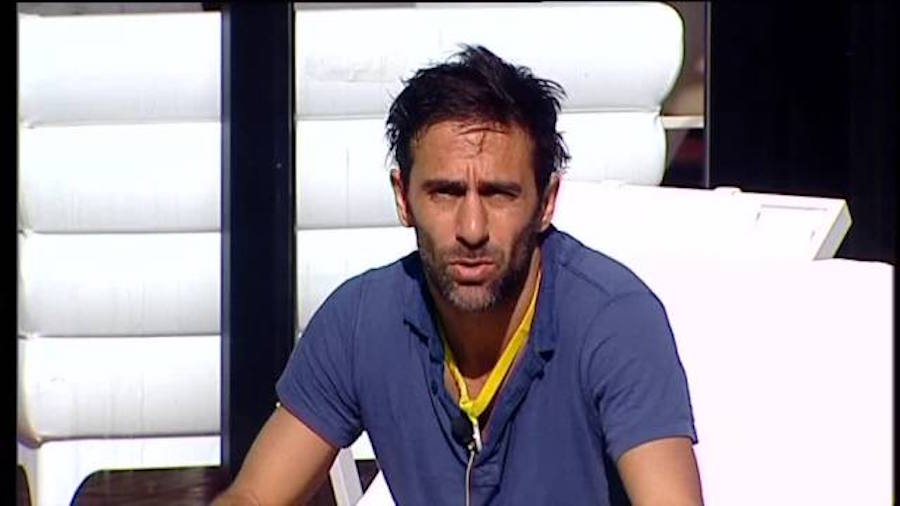 Grande Fratello 14: a sorpresa entrano Facchinetti e un “uomo misterioso” Grande Fratello 14: a sorpresa entrano Facchinetti e un “uomo misterioso”