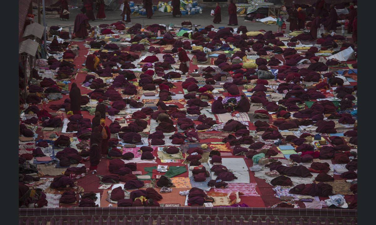 Viaggio nella valle del buddhismo tibetano