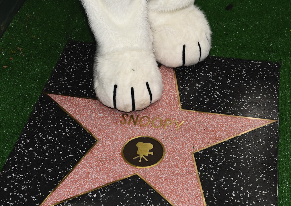 La stella di Snoopy brilla ad Hollywood