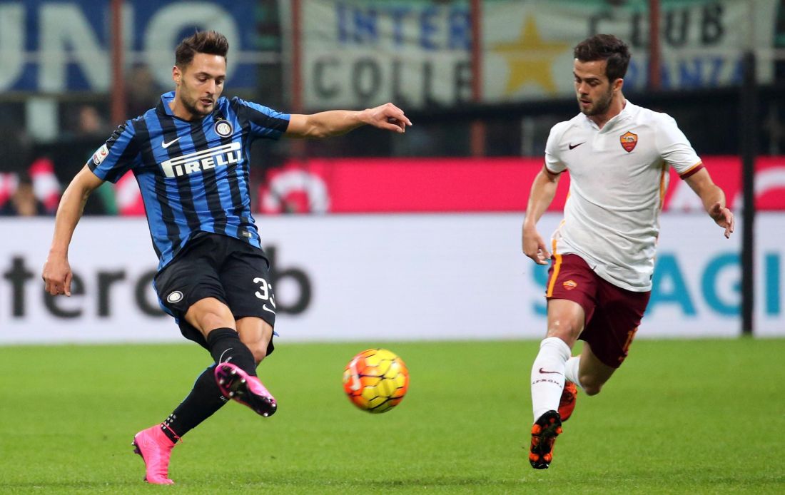 Top 11 italiani: Perin disarma il Napoli e salva il Genoa Top 11 italiani: Perin disarma il Napoli e salva il Genoa