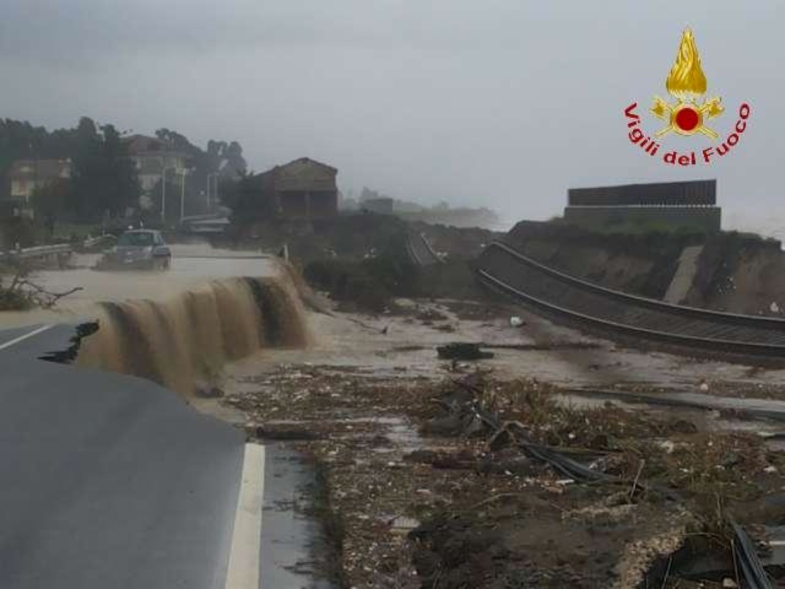 Maltempo: situazione ancora difficile in Calabria – Foto e video