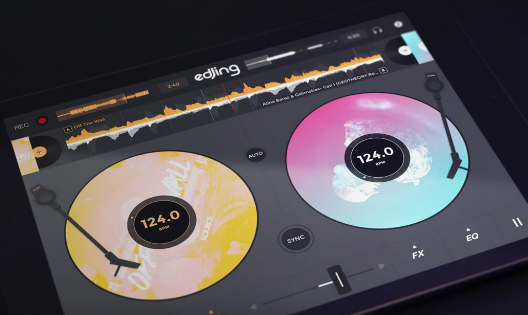 Il talent show sbarca su console e telefonini Il talent show sbarca su console e telefonini