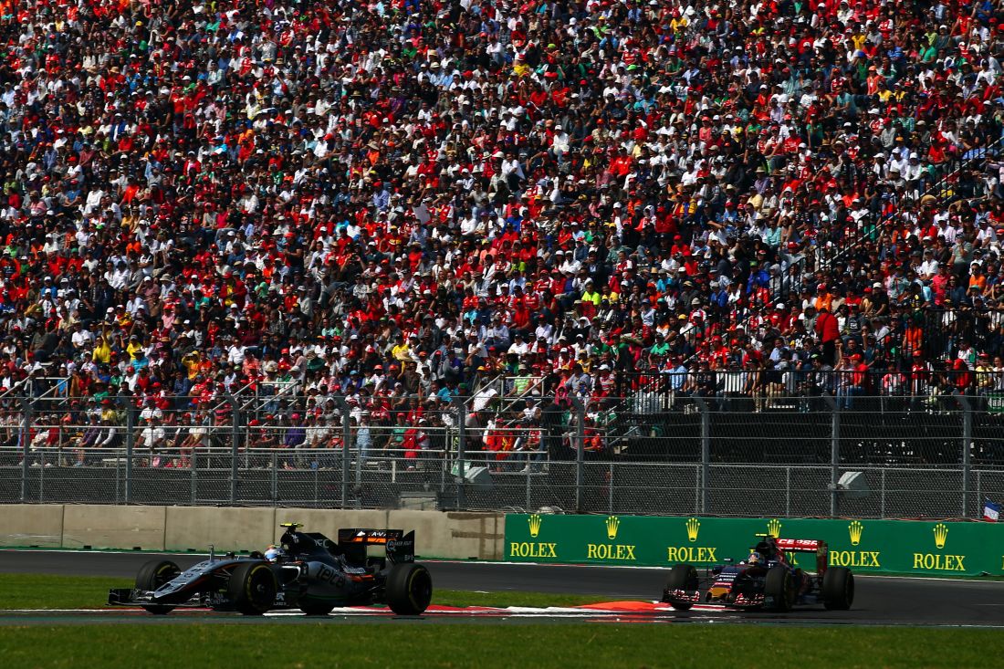 Gp Messico: 150mila persone per il ritorno della F1 dopo 23 anni Gp Messico: 150mila persone per il ritorno della F1 dopo 23 anni