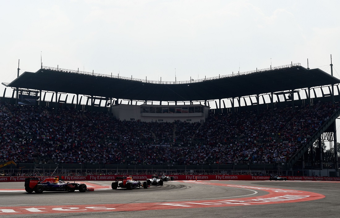 Gp Messico: 150mila persone per il ritorno della F1 dopo 23 anni Gp Messico: 150mila persone per il ritorno della F1 dopo 23 anni