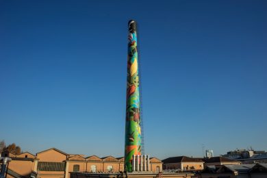 Svetta la nuova #CiminieraBranca nel cielo di Milano