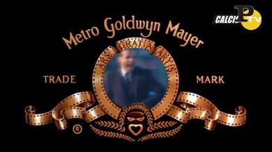 Parodia di Allegri infuriato che si toglie la giacca