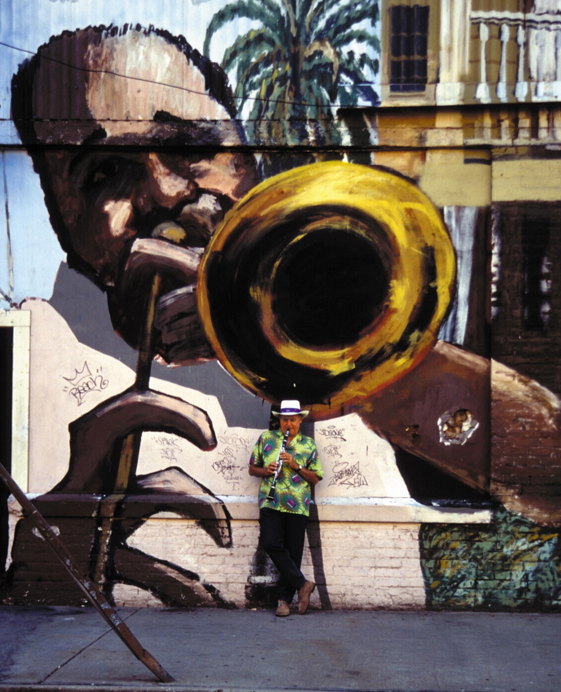 Renzo Arbore: Lasciate ogni tristezza voi ch’ entrate