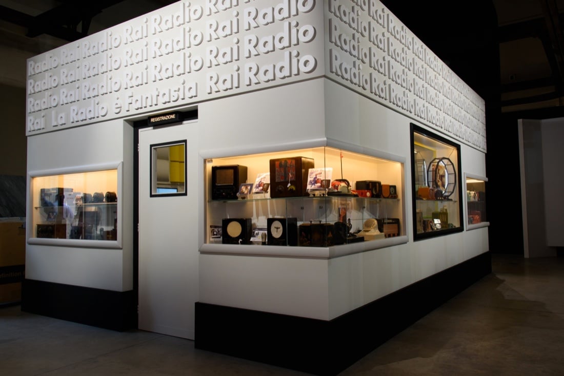 Renzo Arbore: Lasciate ogni tristezza voi ch’ entrate