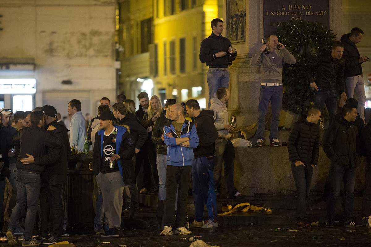 Violenza negli stadi: più feriti e Daspo ed emergenza arbitri