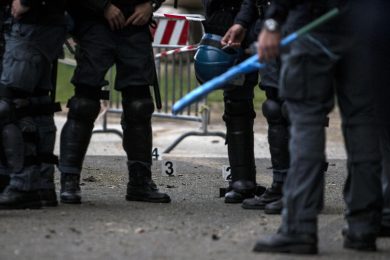 Violenza negli stadi: più feriti e Daspo ed emergenza arbitri